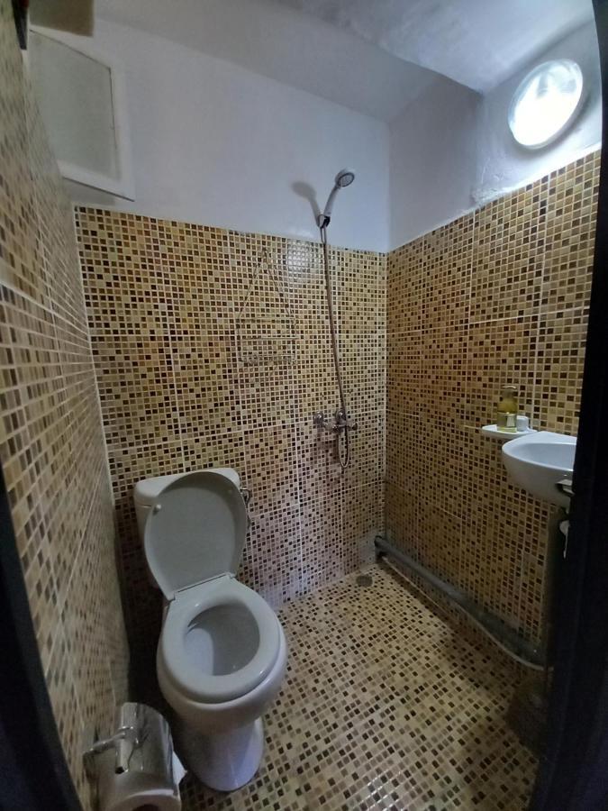 Hostal Jad Ziad *