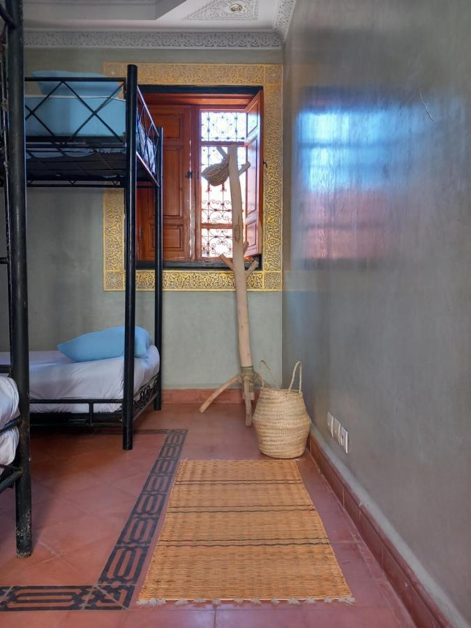 Jad Ziad Hostel *