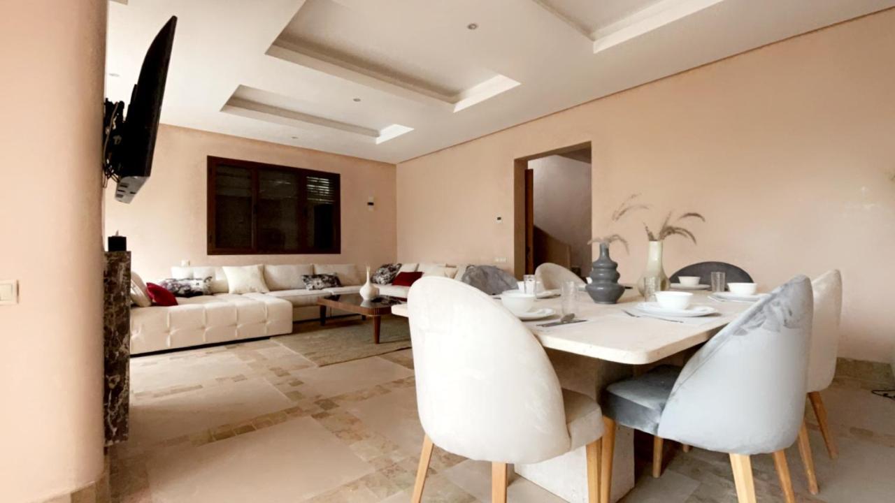 Villa Private Bsf - Hot Pool & - Palm Golf *