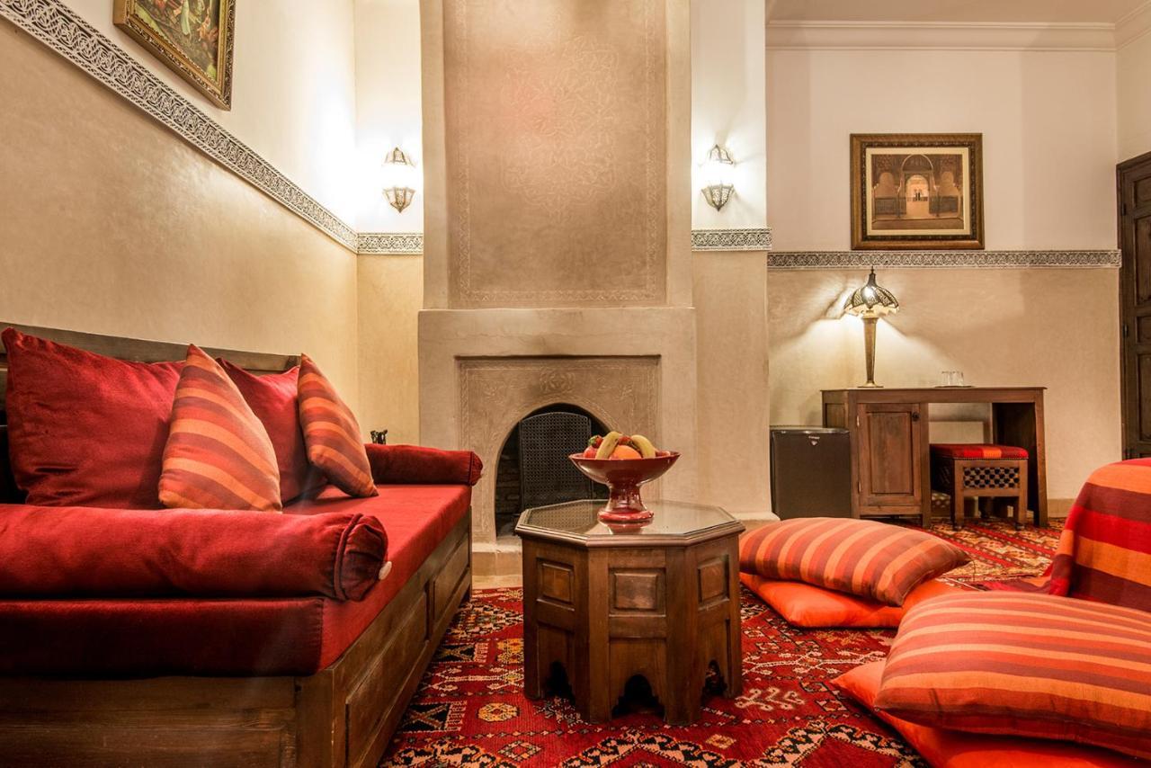Riad Elnoujoum *
