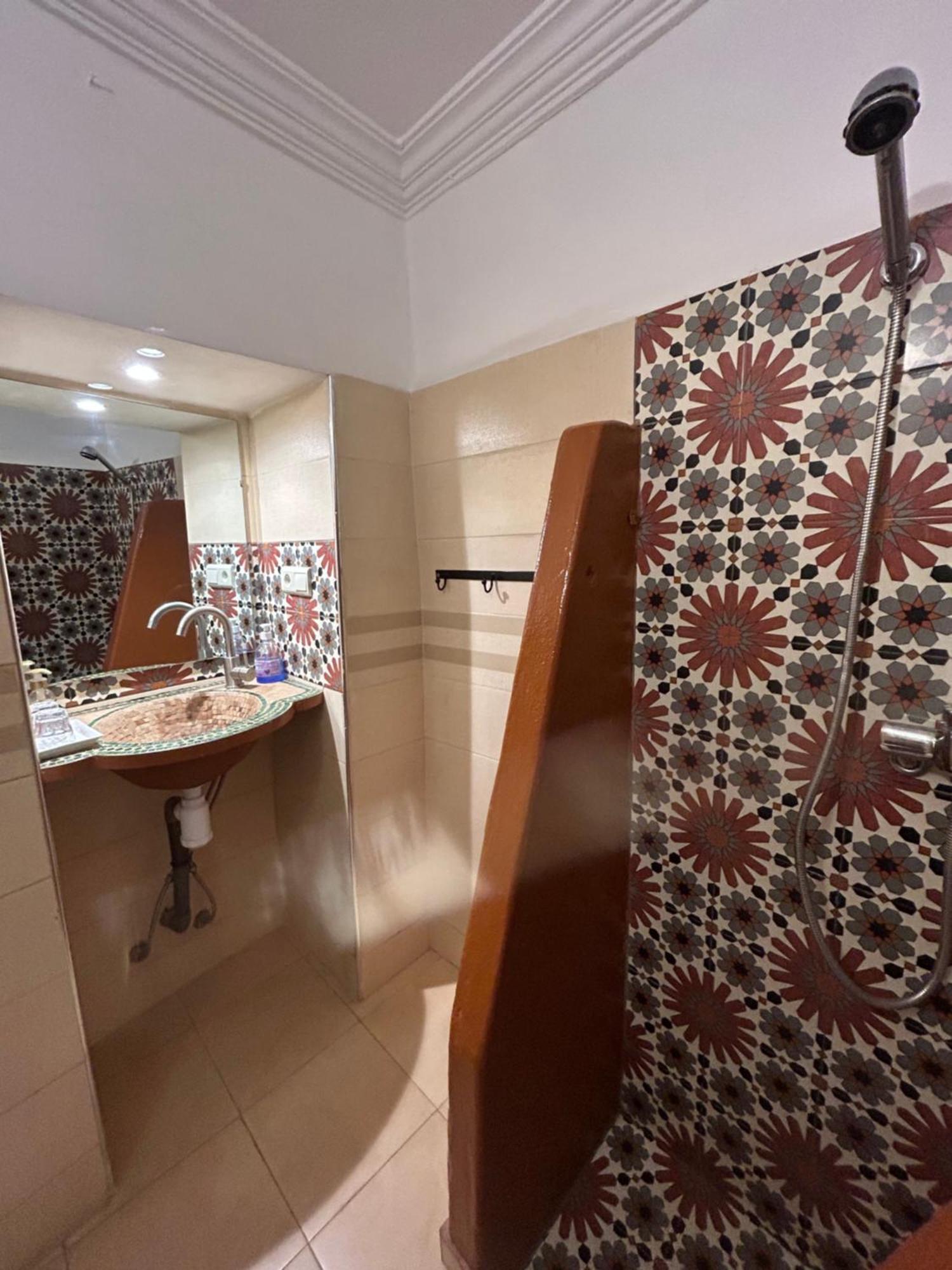 Riad N10