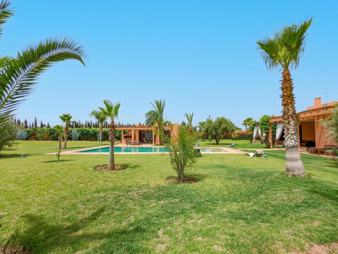 Soraya/noor & Villa