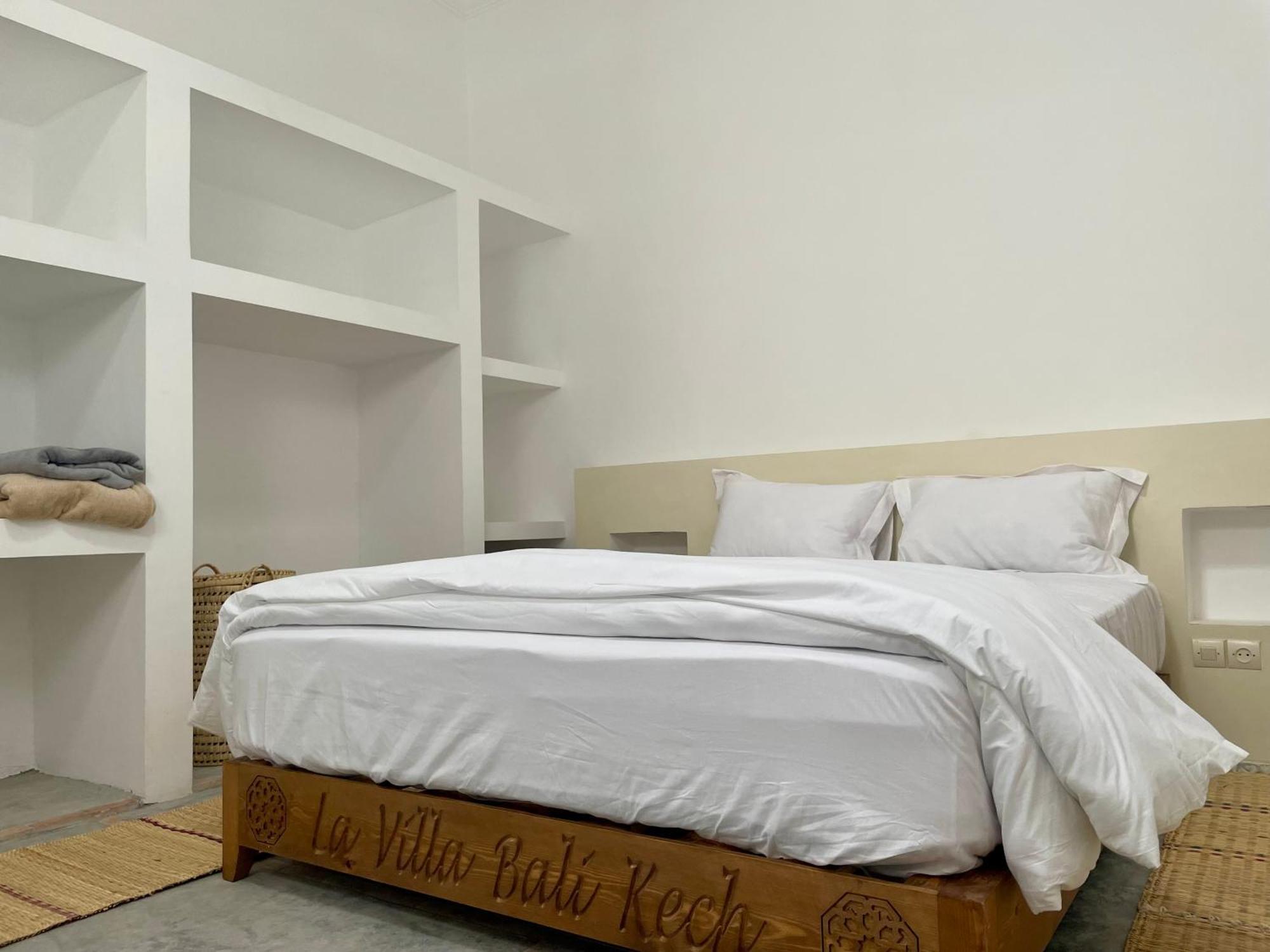 Avec Piscine, Jardin Et Parking Prive Situee A 10 Minutes Du Centre De Marrakech - Ark Realty Villa
