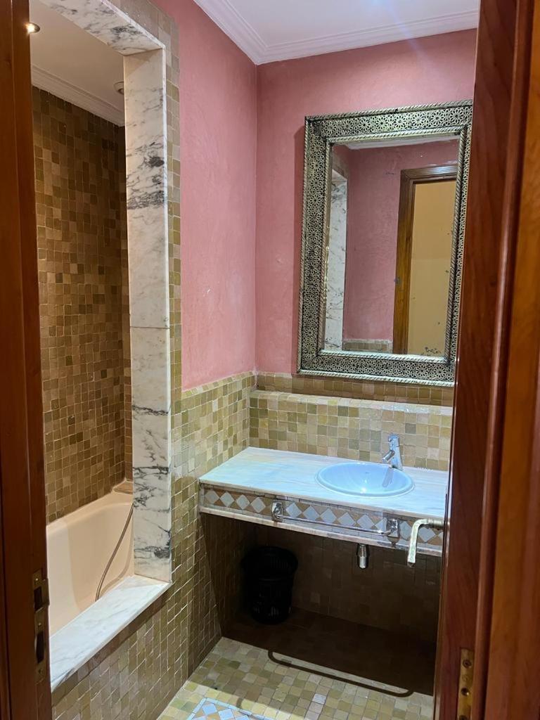Appartement Des Palmiers Avec Piscine