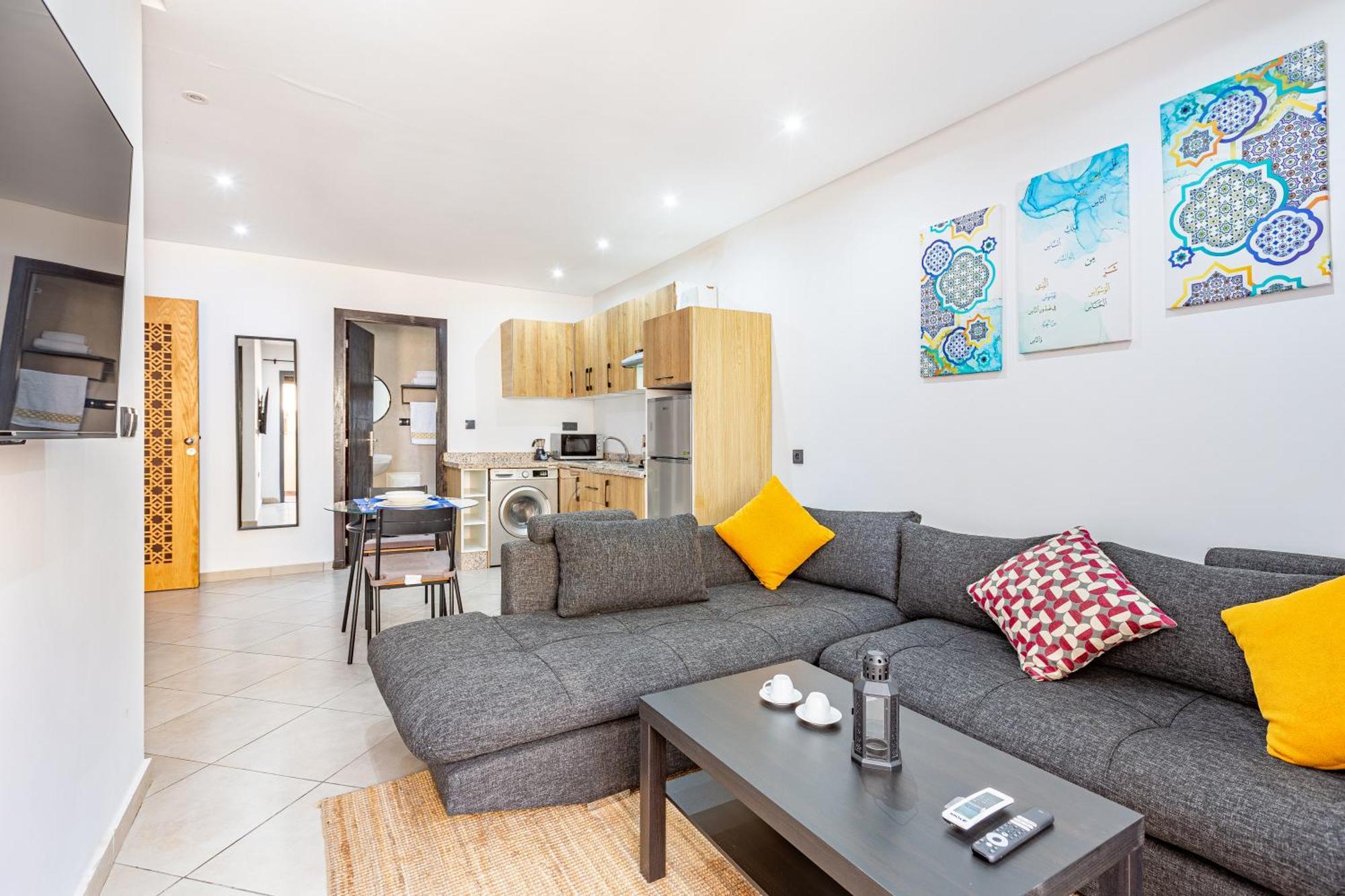 Ra 19 By Majestic Appartement