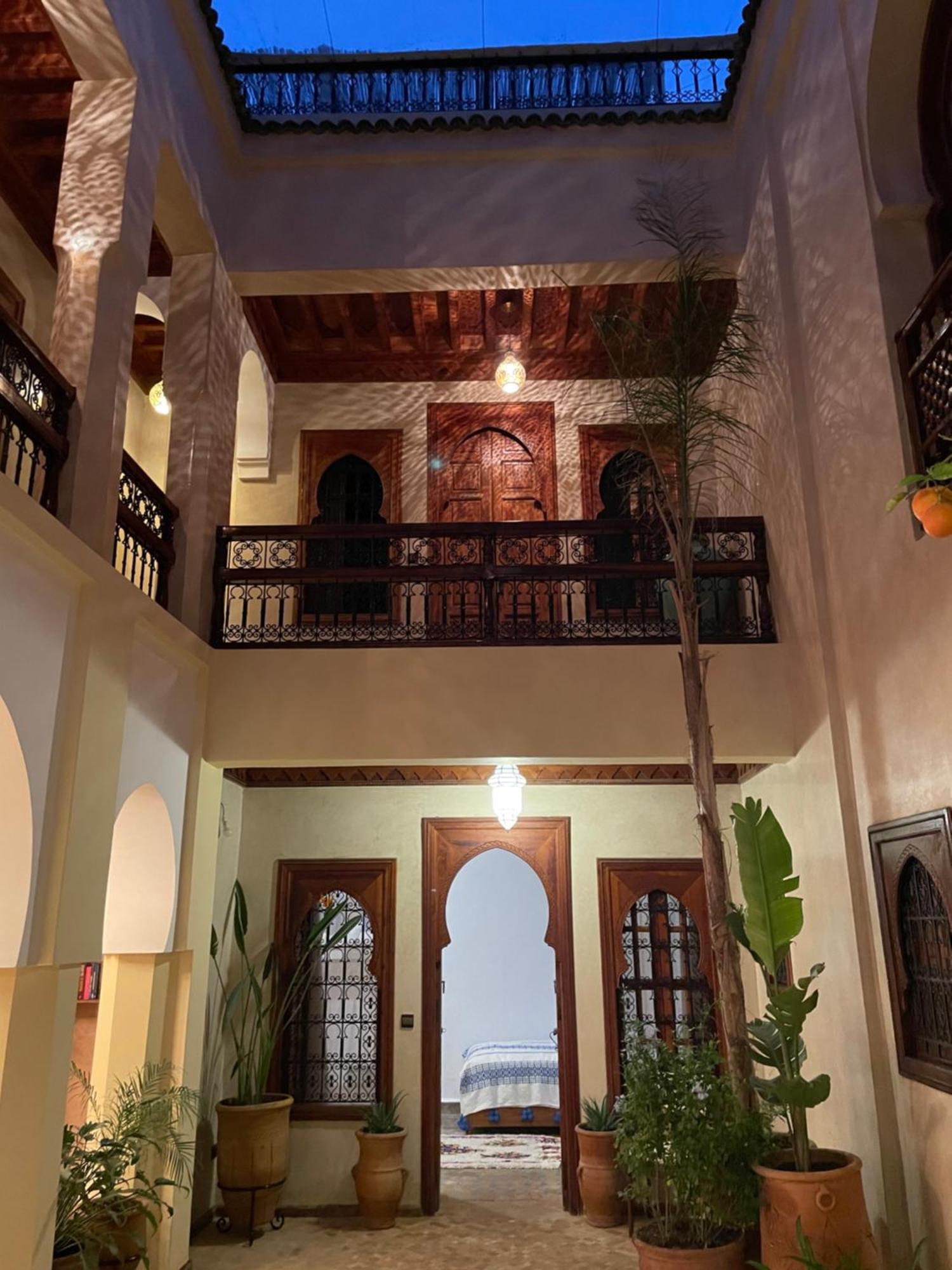 Amalia Hotel 4*