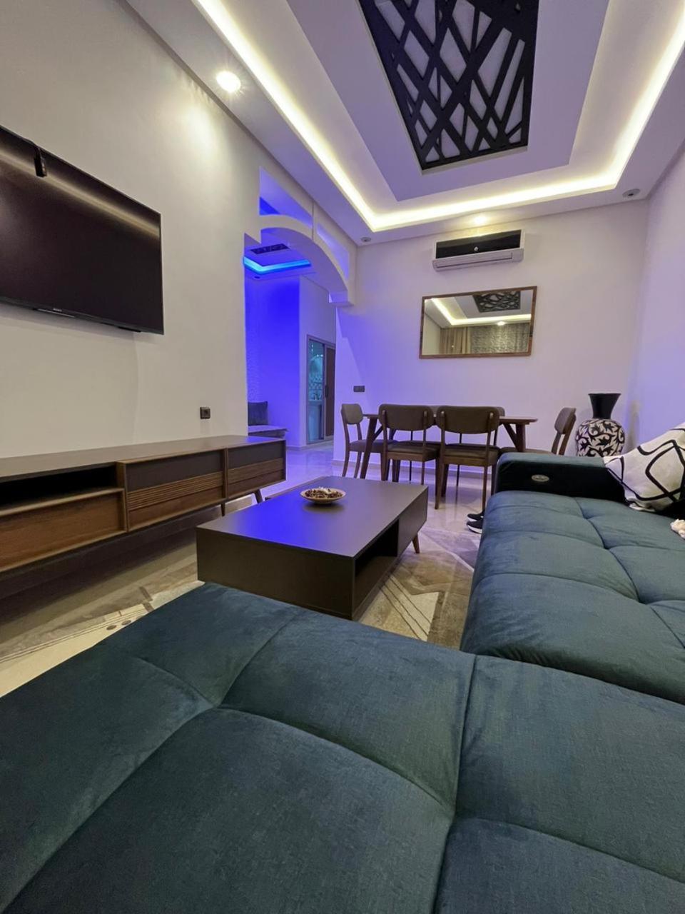 De Luxe Apartment *