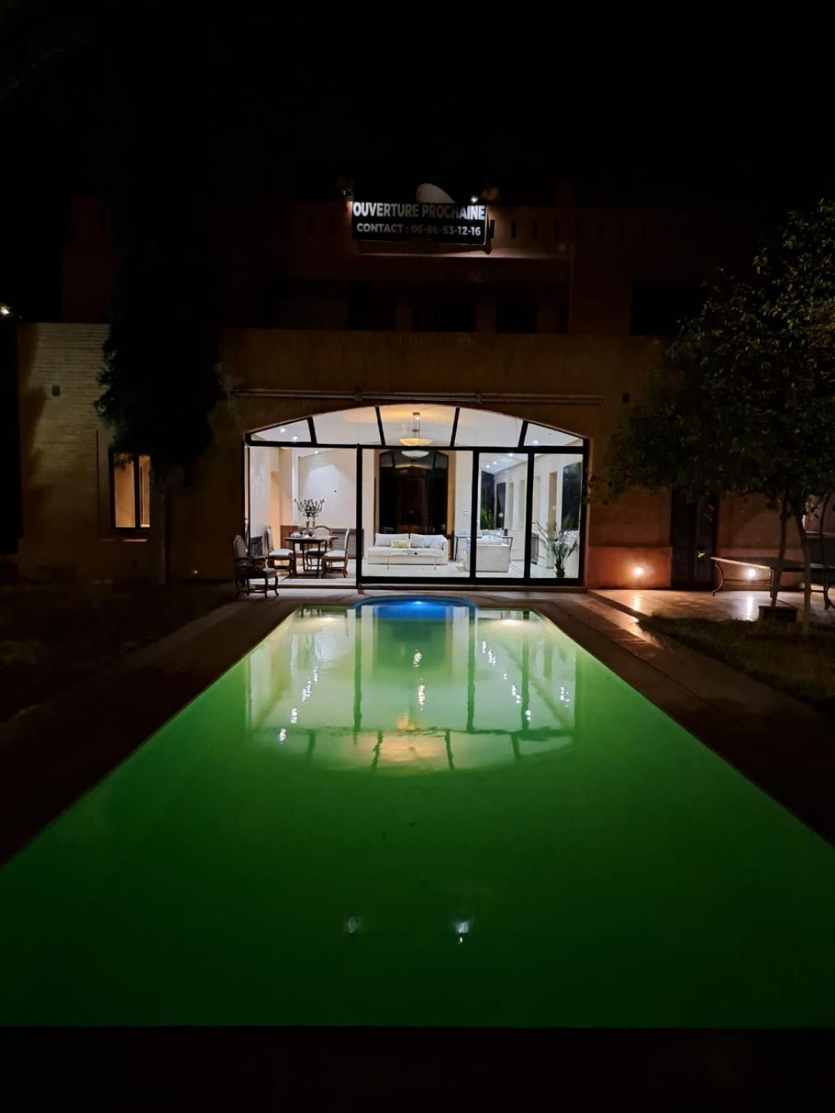 De Vos Reve Villa *