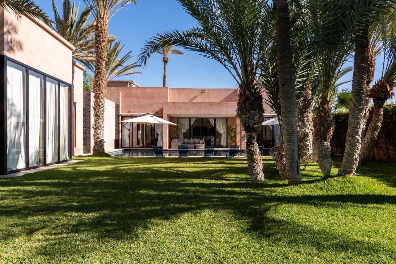 Luxury 5bed With Heated Pool Villa