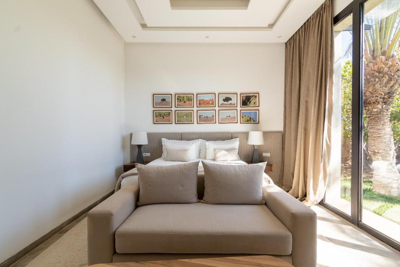 Luxury 5bed With Heated Pool Villa *
