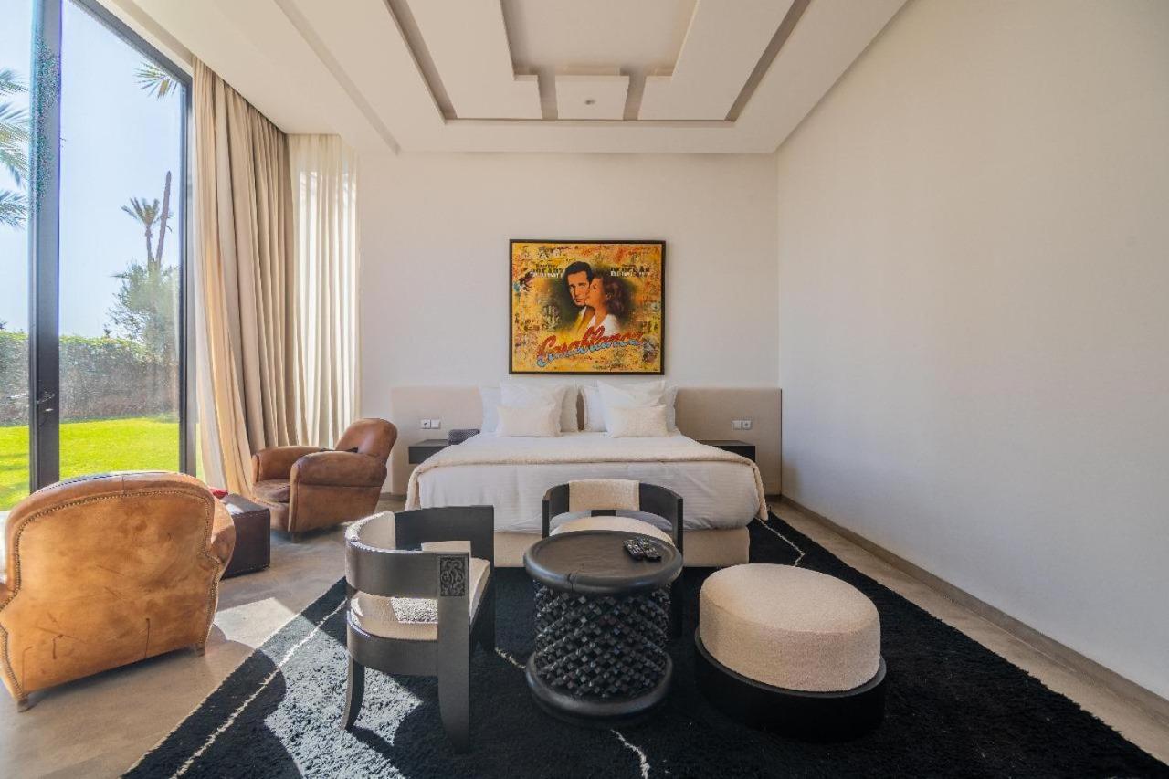 Luxury 5bed With Heated Pool Villa