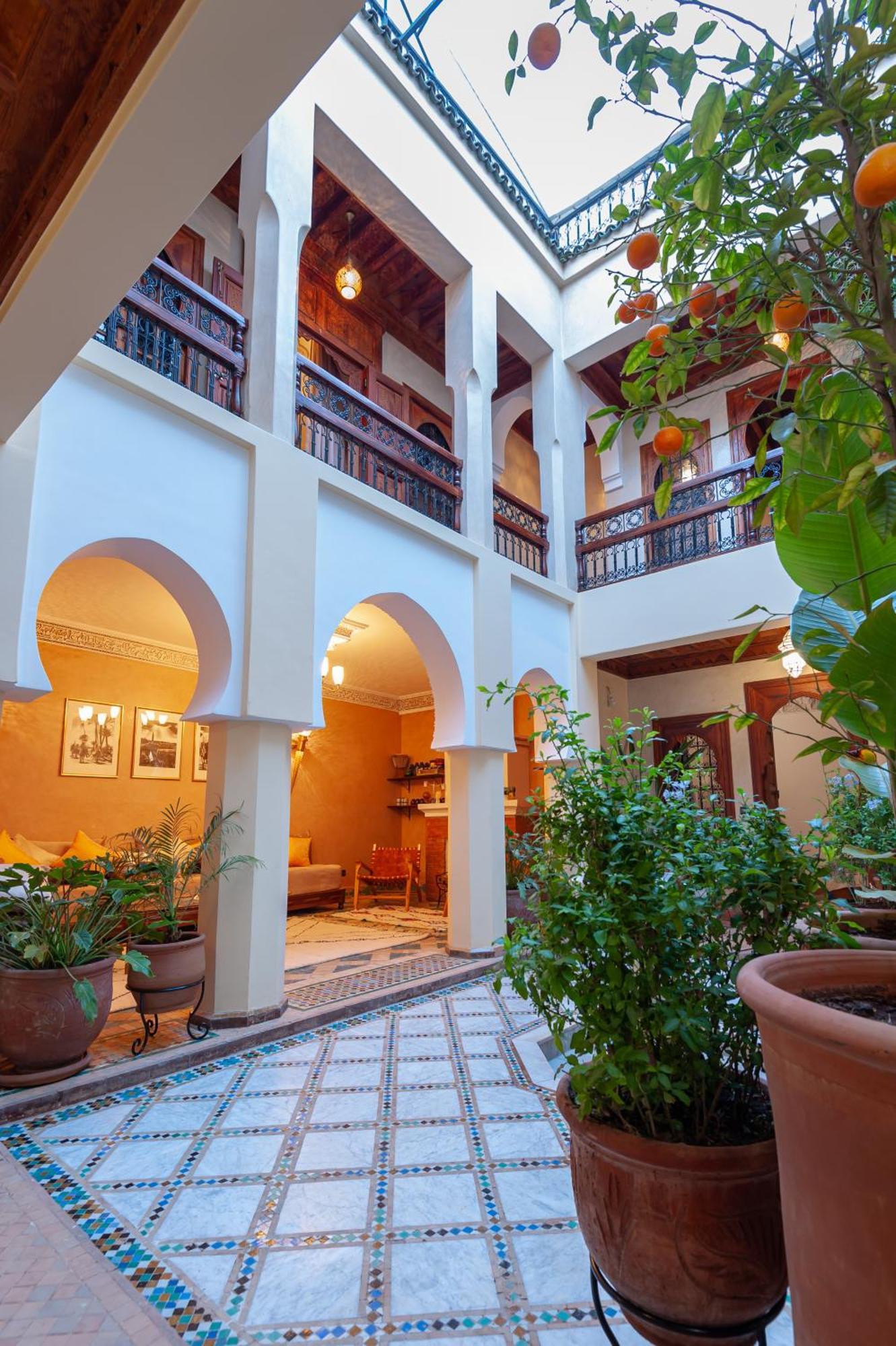 Hotel Amalia 4*