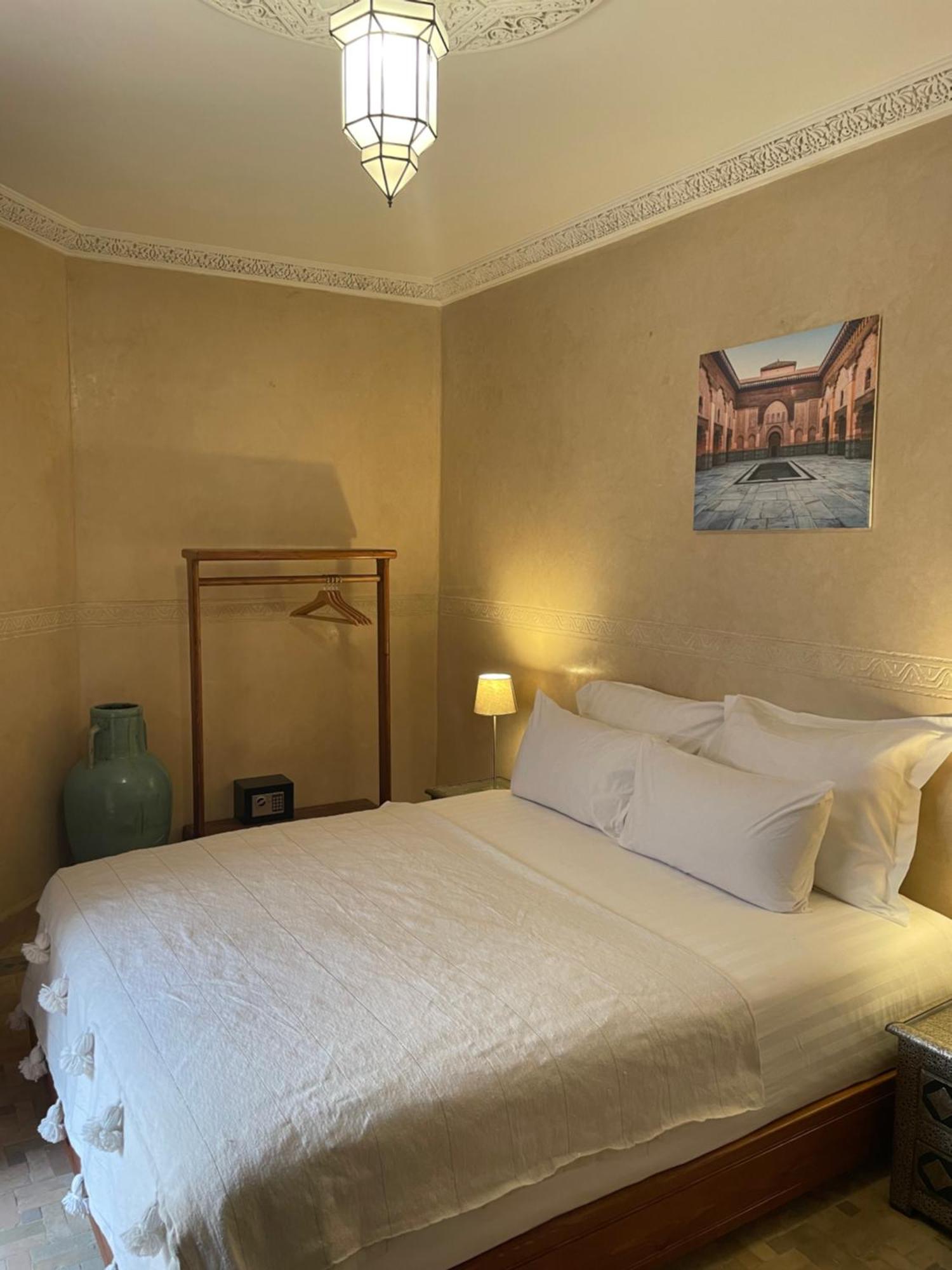 Amalia Hotel 4*