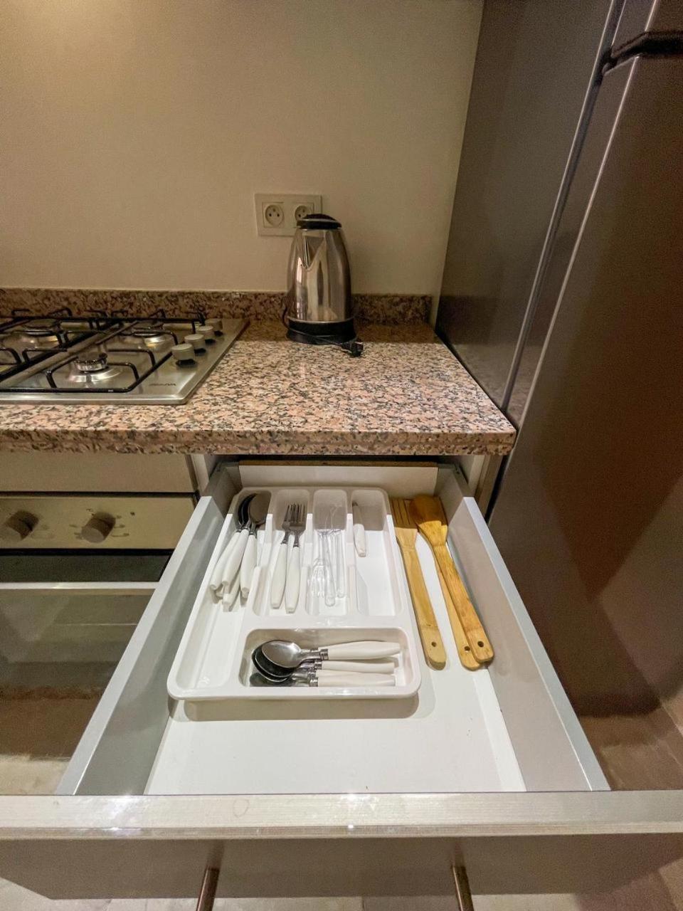 Luxury Aprt 2-bedrooms/pool Hivernage Centre Marrakesch