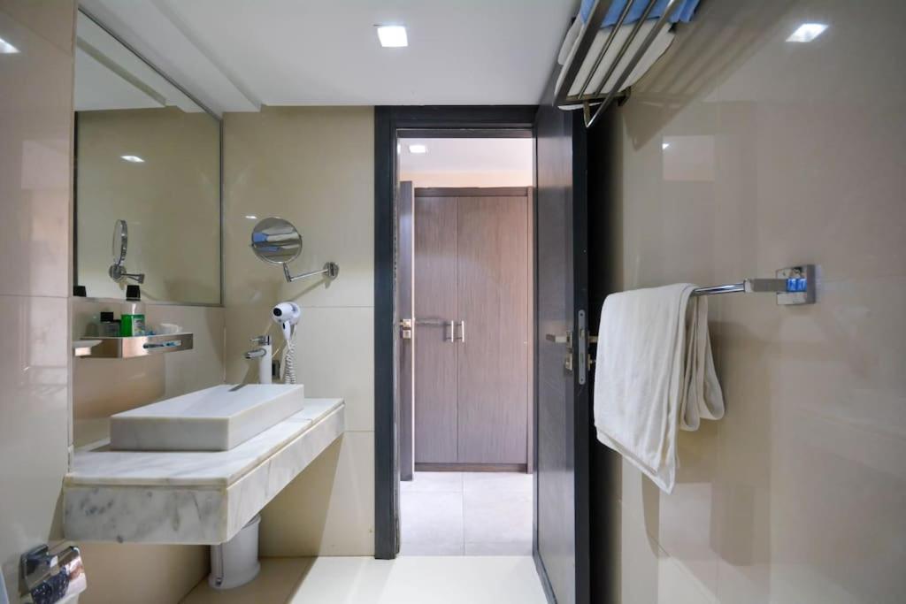 Luxueux Duplex 2ch Dans Magnifique Villa