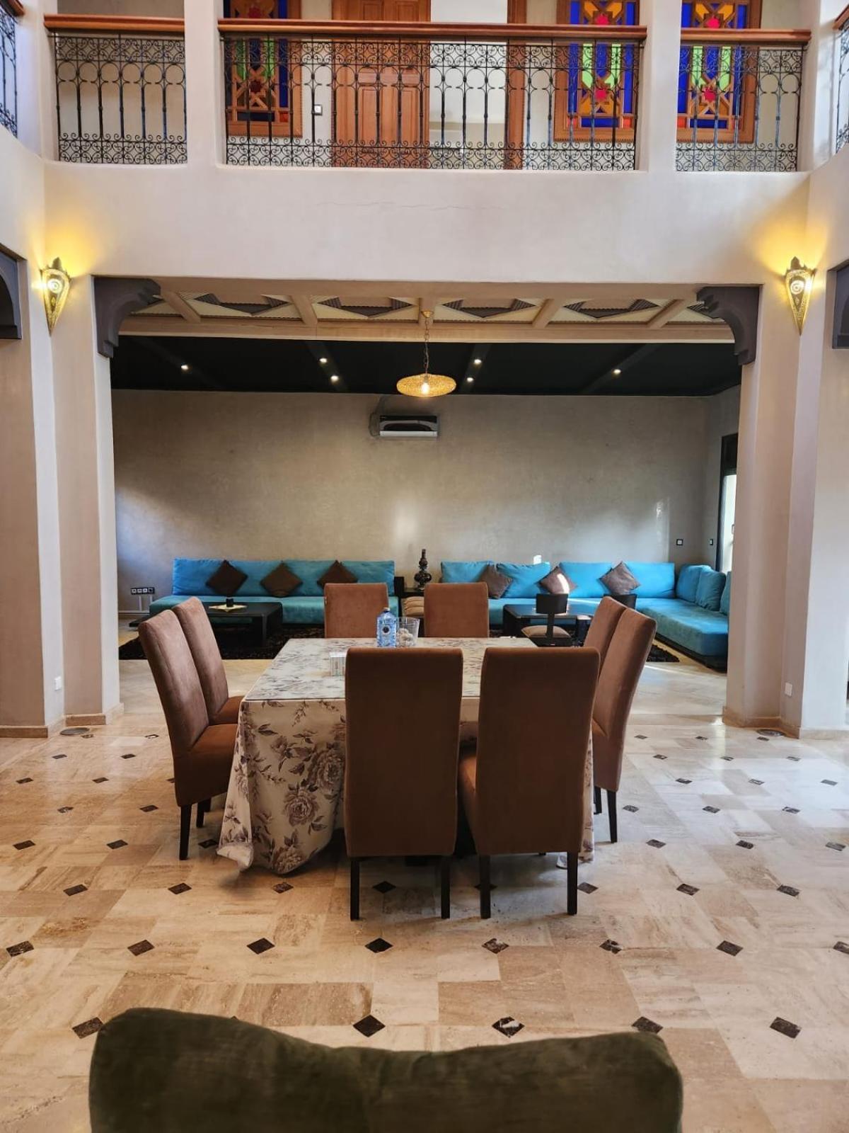 Charming Villa: Serenity And Style