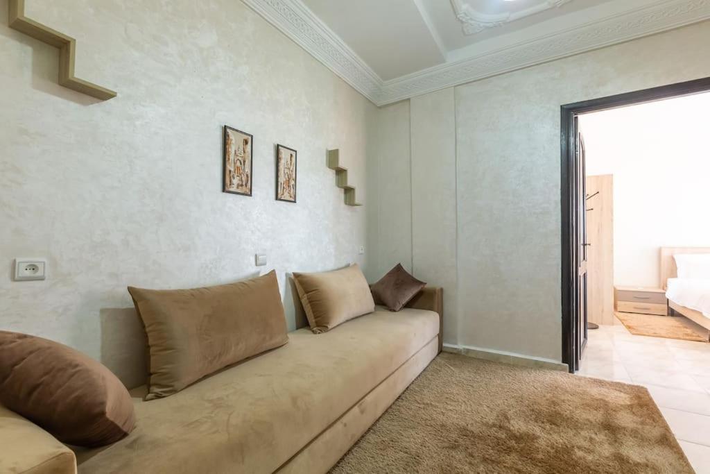 Apartment Authentique Au Centre