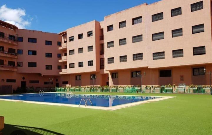 Appartement Y&h Tres Grand F4 Wifi Fibre Piscine Marrakesh