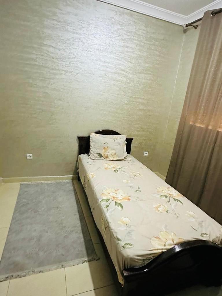 Appartement Maison Pres D'aeroport *