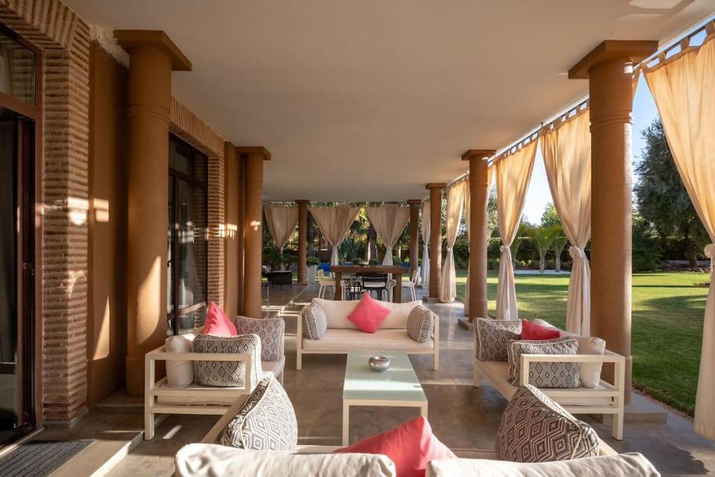 Phoenix Marrakech Villa *