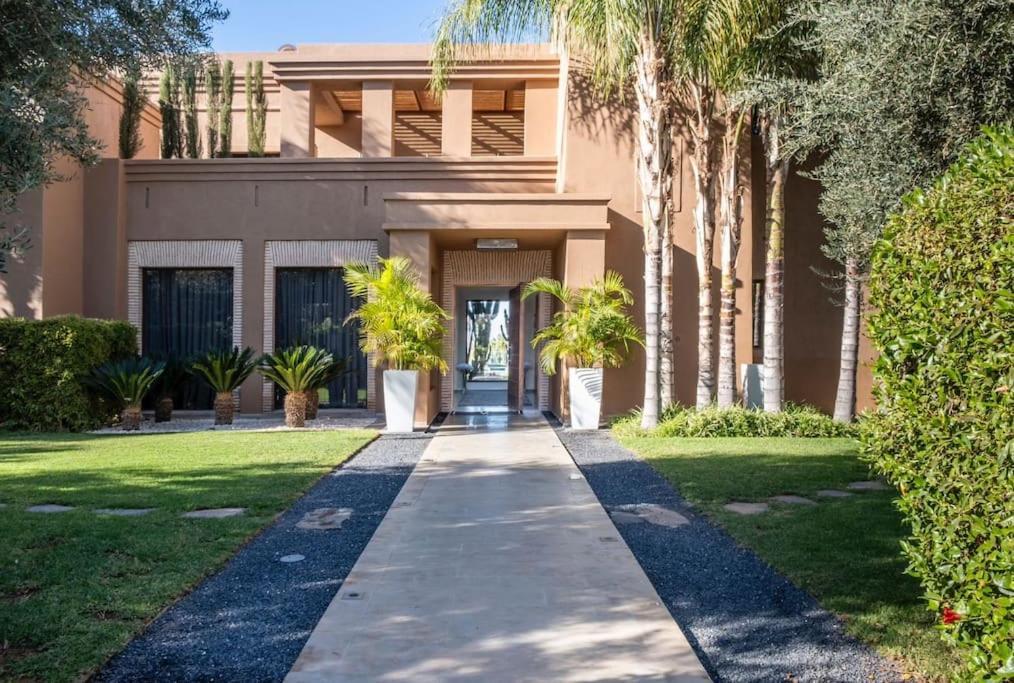 Phoenix Marrakech Villa