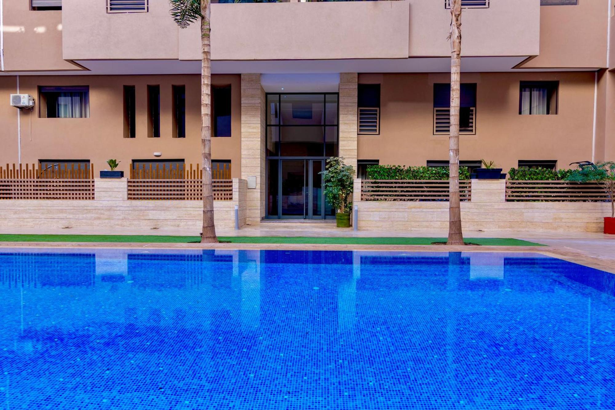 Apartment Royal King Bed W/pool
