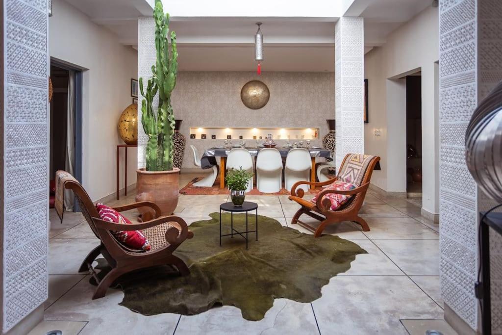 La Sarrazine: Modern Gem In The Kasbah *