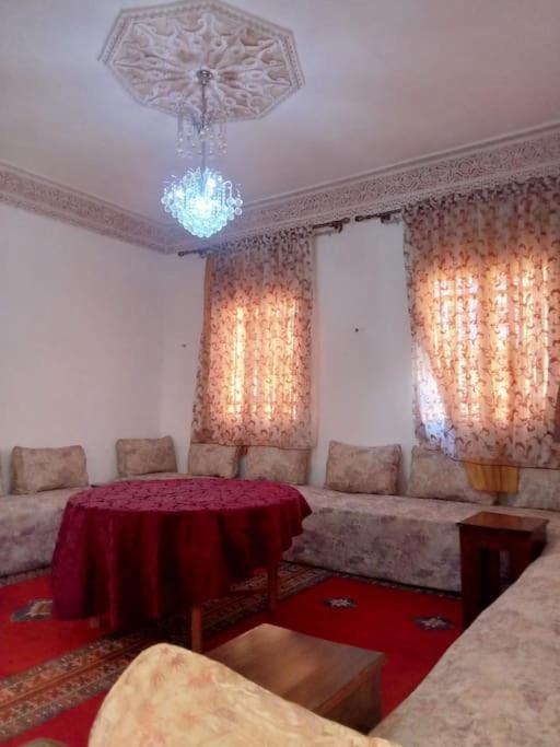 Nahe Park Issil Und Marjane. Yoga Auf Anfrage. Appartement *