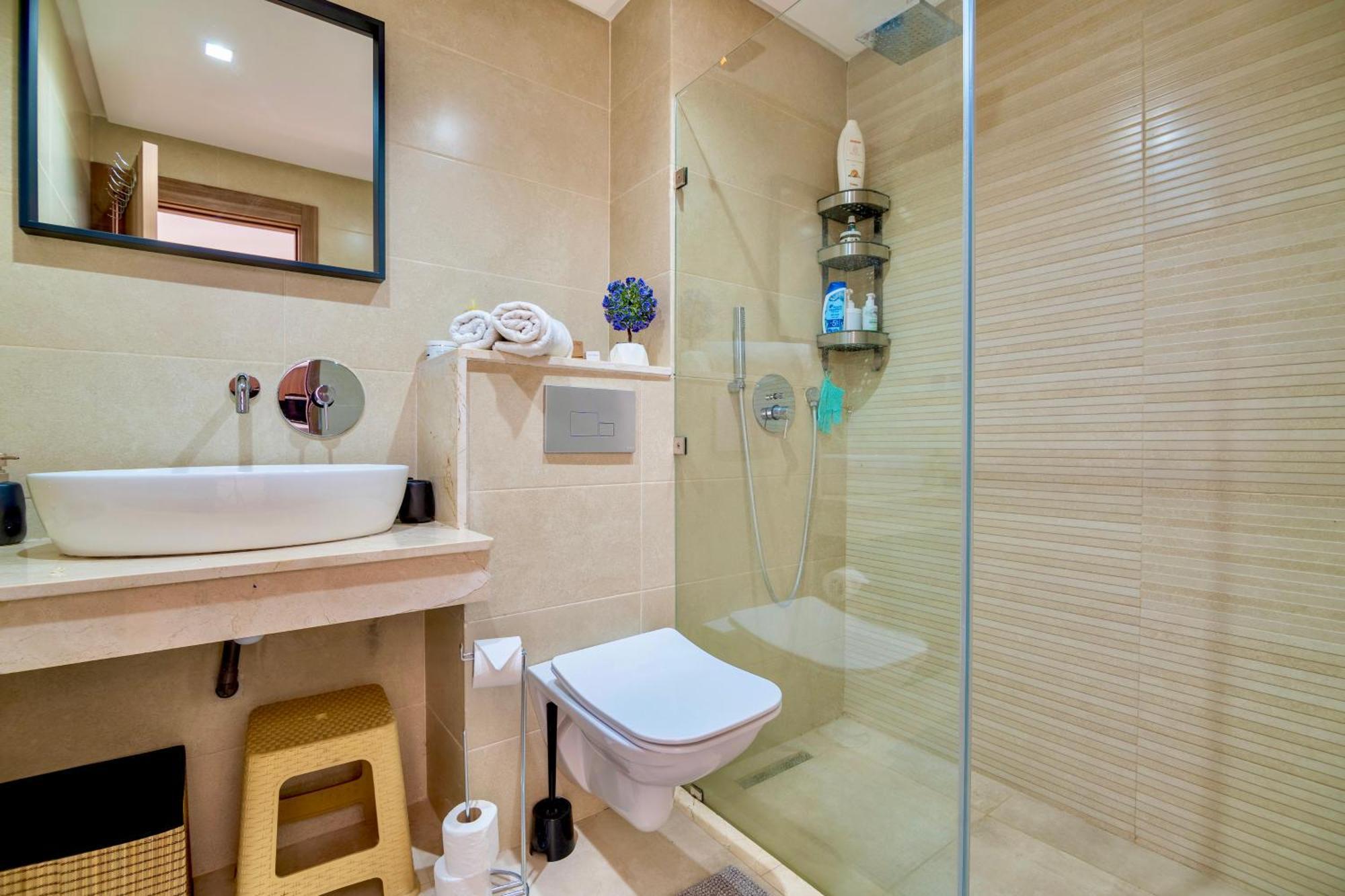 Pearl Suite: King Bed, Pool Joy Apartamento *