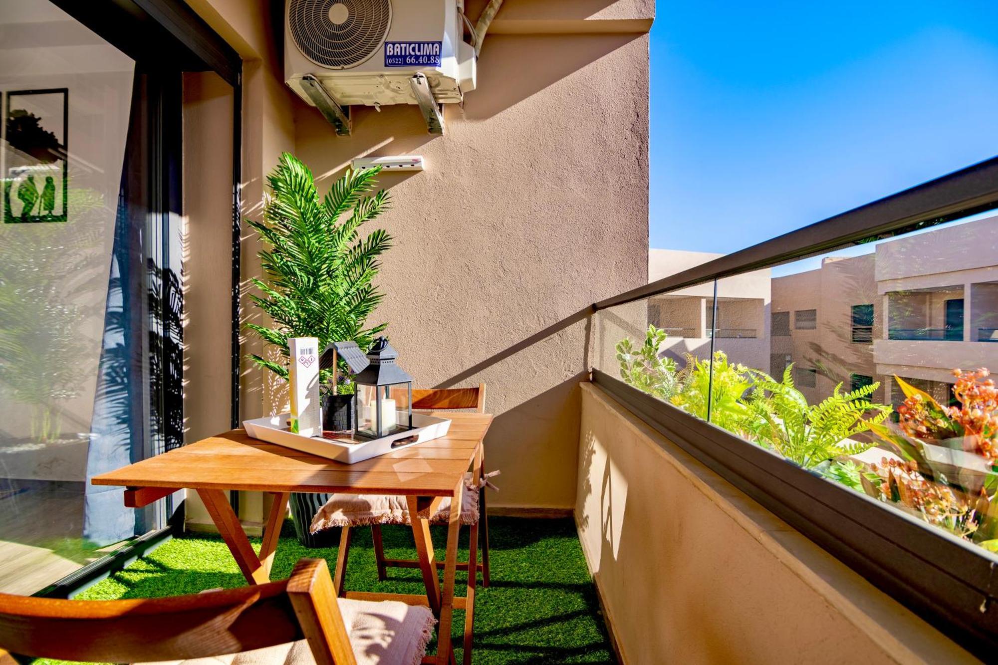 Pearl Suite: King Bed, Pool Joy Apartamento Marrakesh