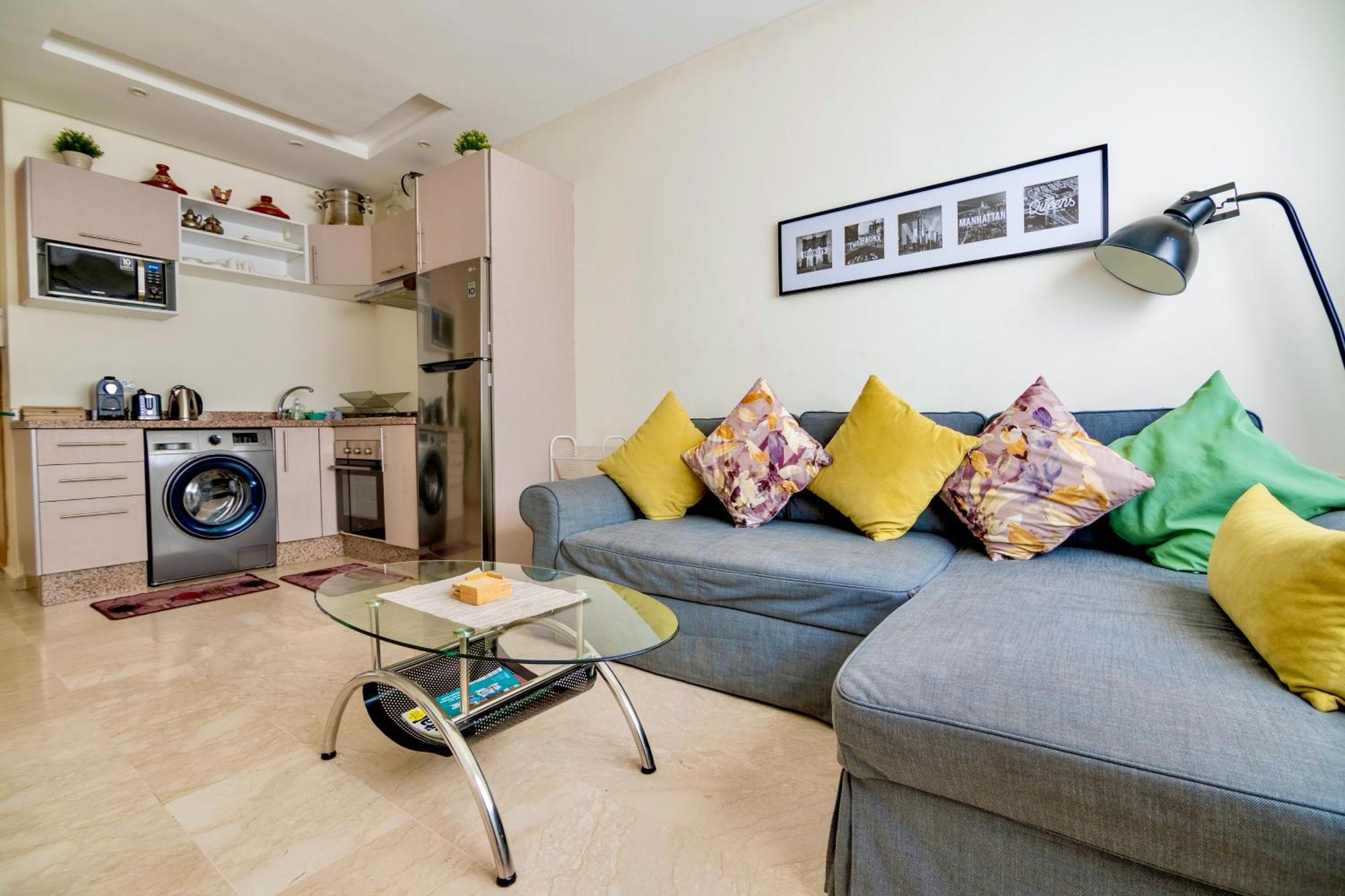 Luxurious King Bed W/pool. Well Centered. Appartement