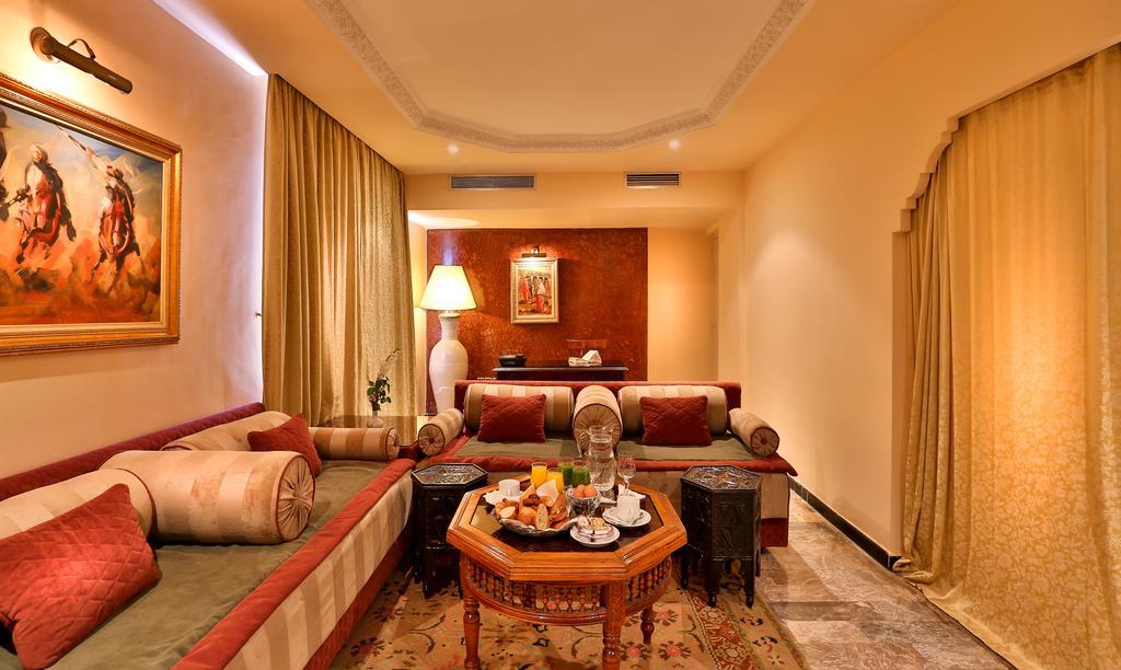 El Andalous Lounge &