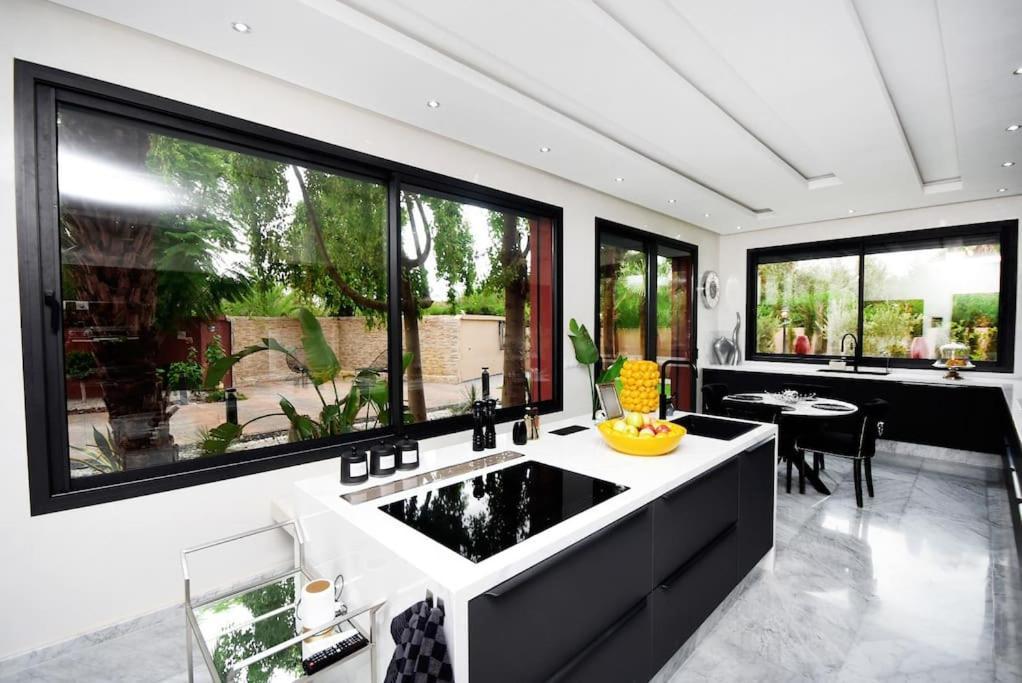 The Majestic - Heated Pool Villa *
