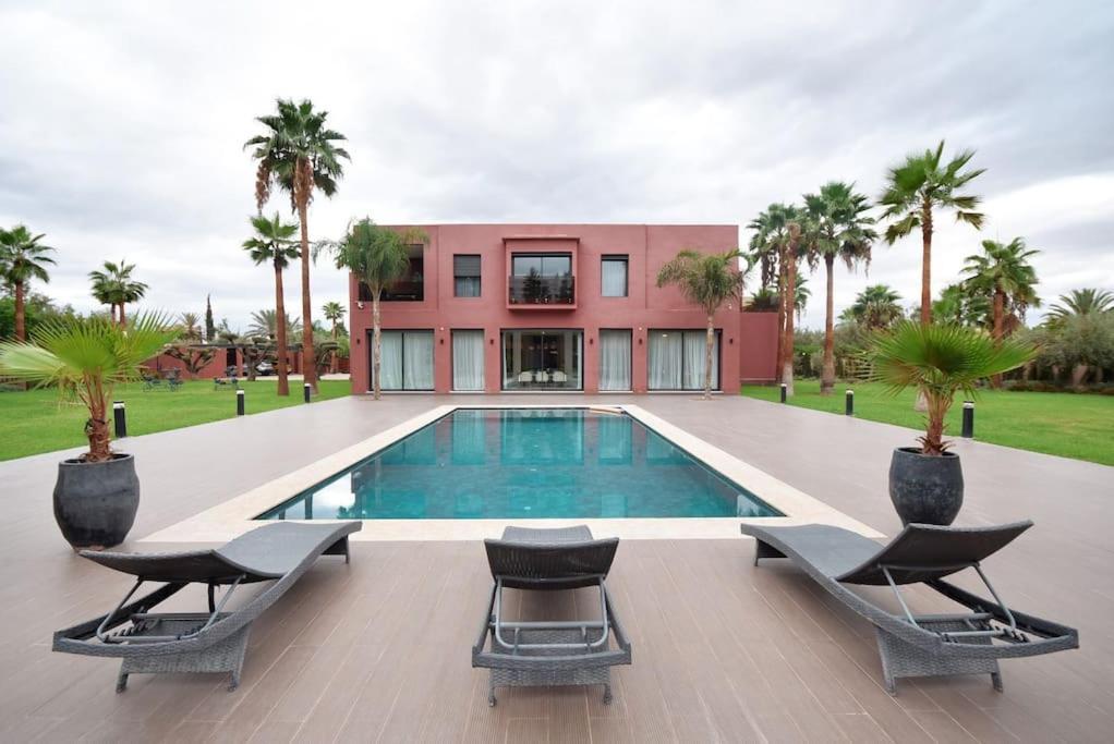 The Majestic - Heated Pool Villa