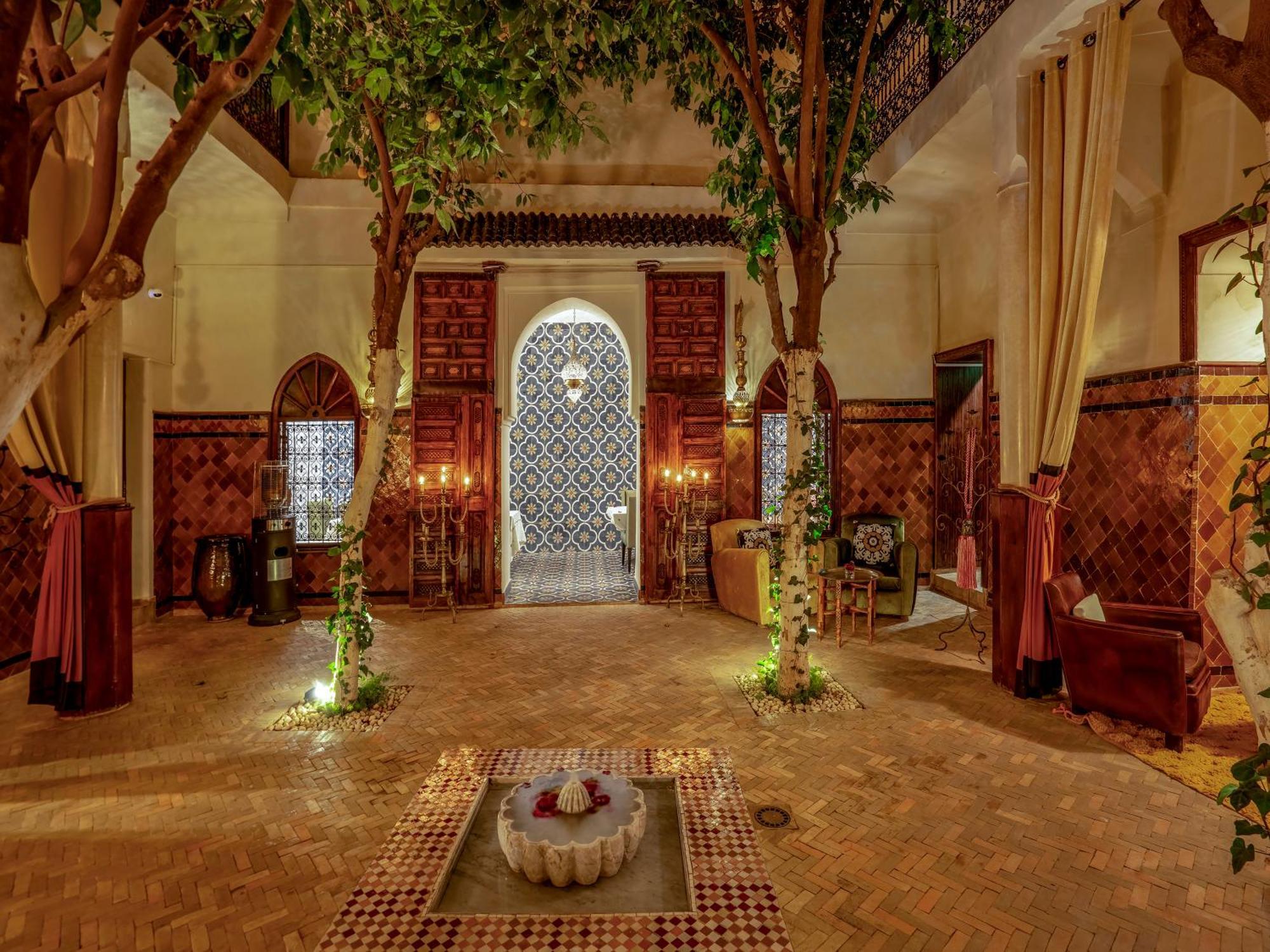Maialou Guest house