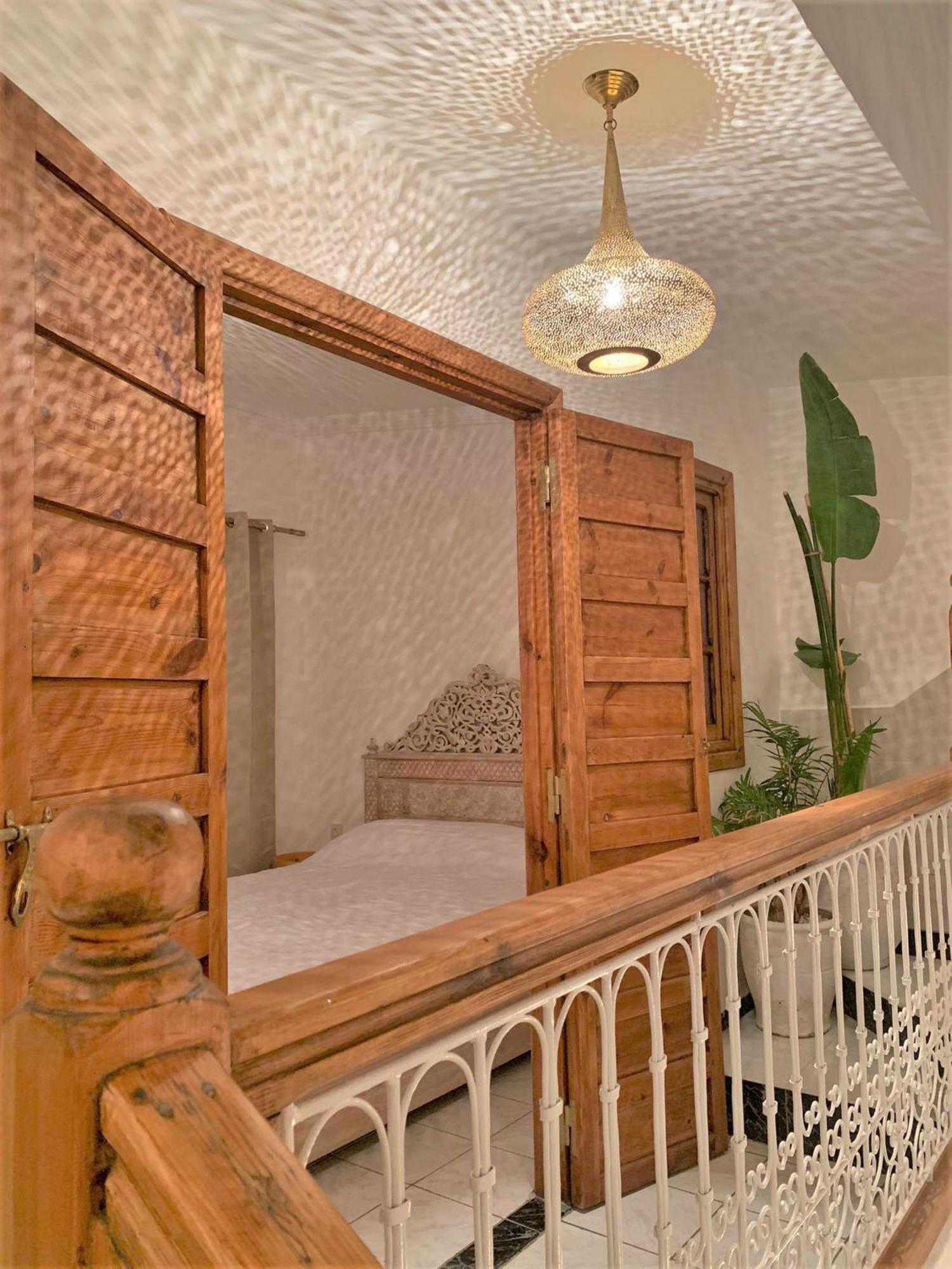 Riad With 3 Swimming Pools 3*