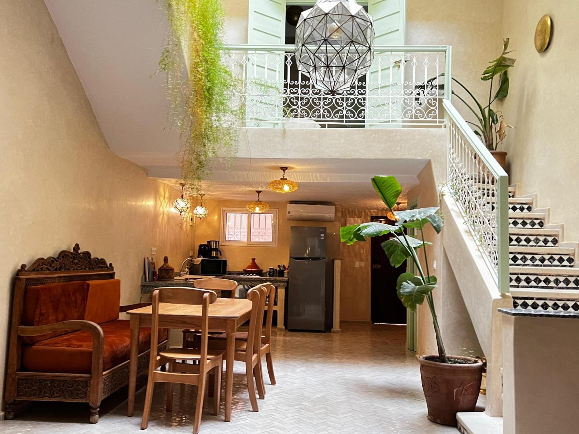 Riad With 3 Swimming Pools 3*