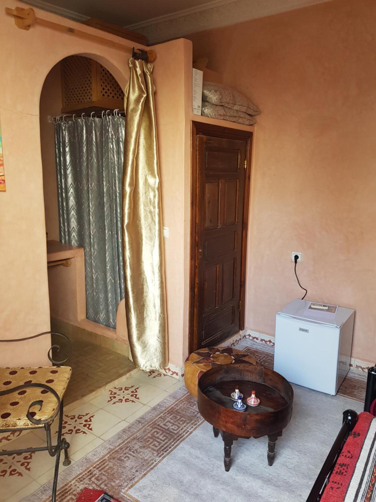Dantella Riad