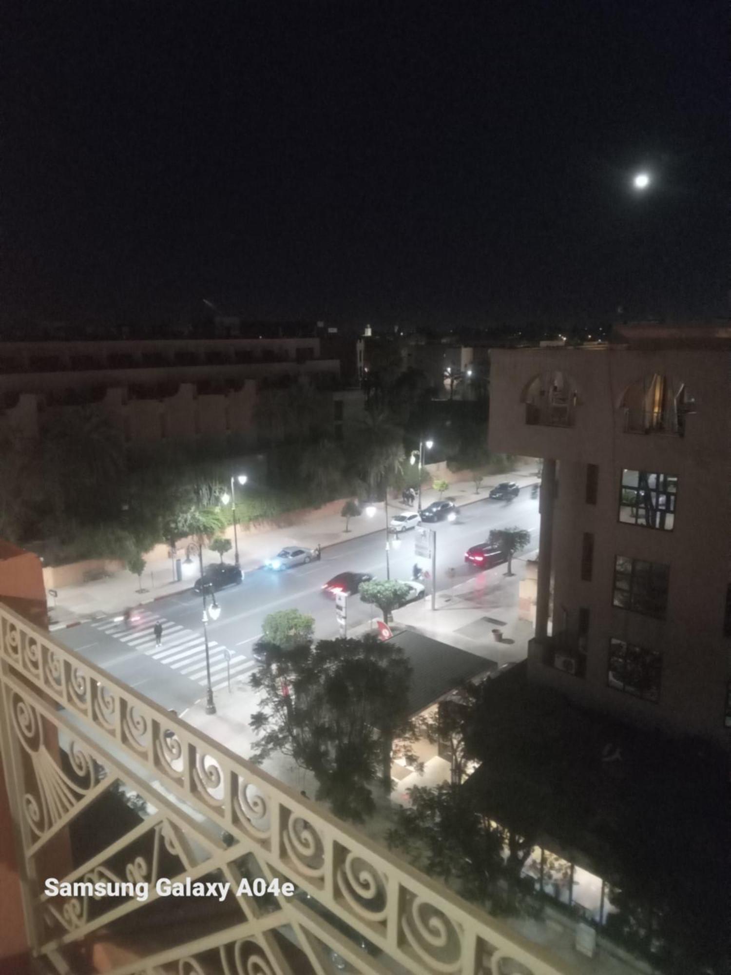 في قلب جليز Apartment *