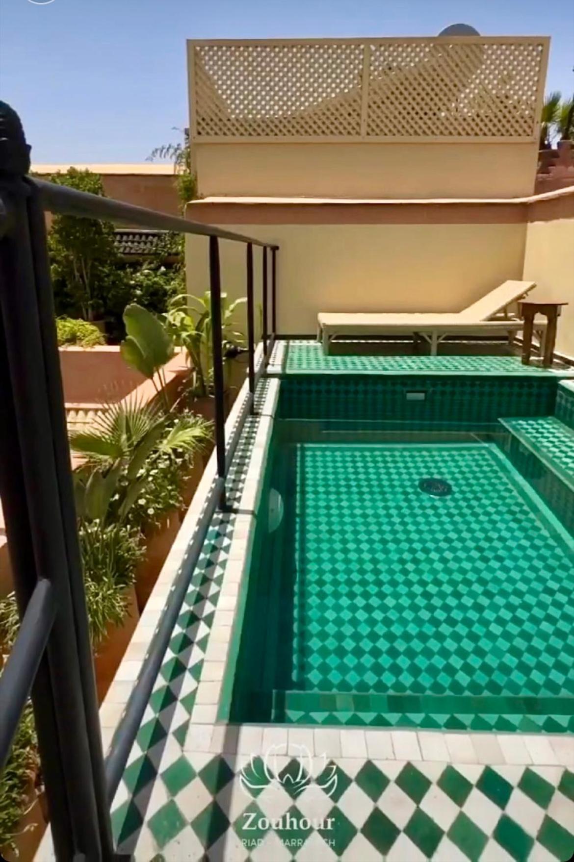 Pensión Zouhour 3*