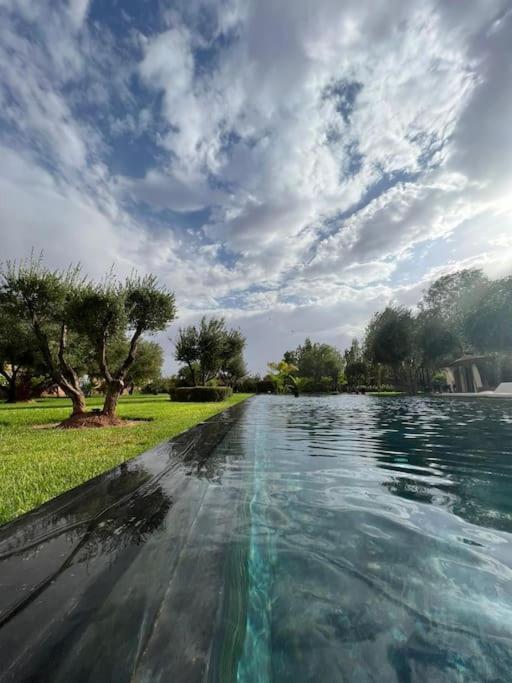Villa Privee Dans Un Environnement Idyllique Marrakesh