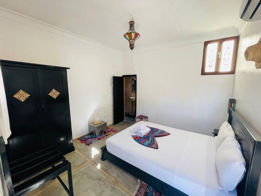 Privee 6 Avec Piscine Chauffee En Option Sans Vis-a-vis * Marrakesh