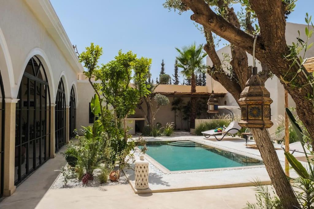 Privee 6 Avec Piscine Chauffee En Option Sans Vis-a-vis *