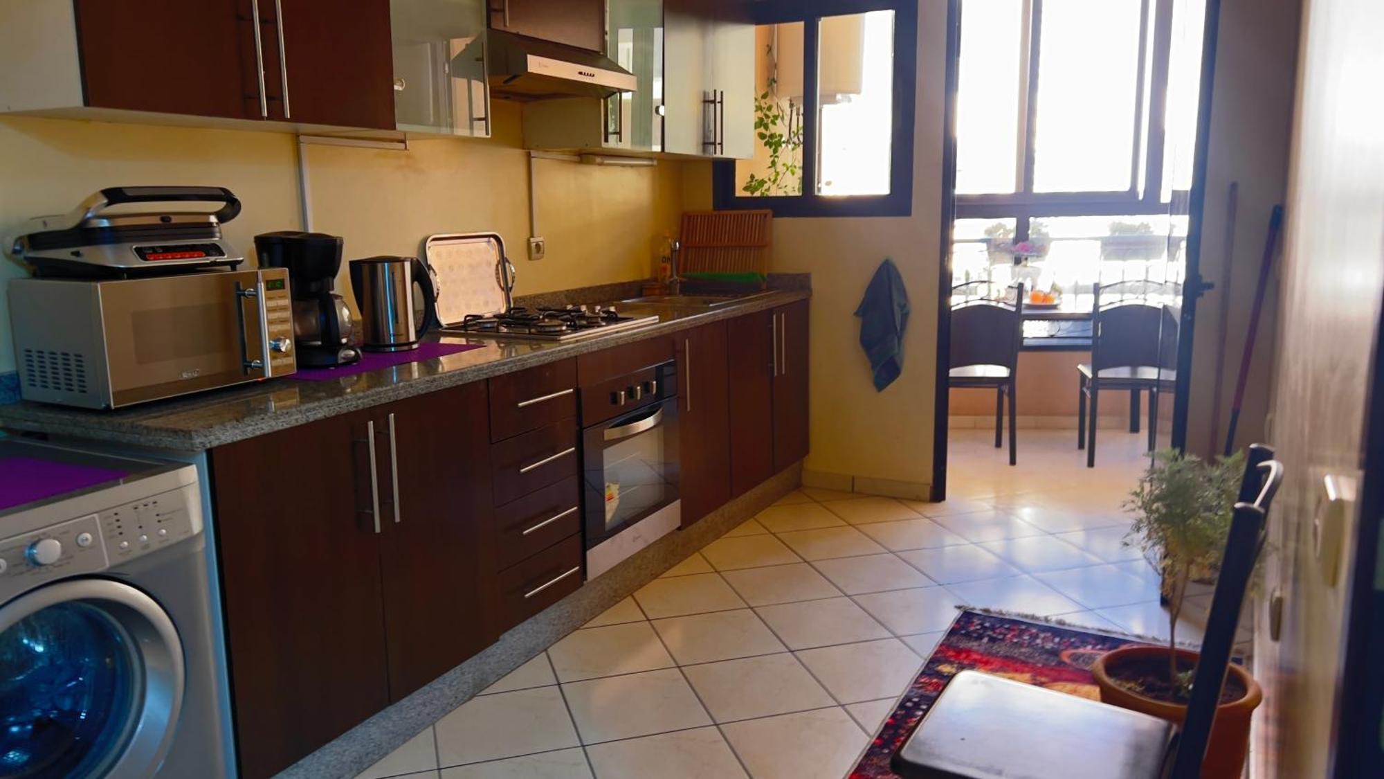 Magnifique, Appartement, Familial, Spacieux 2chambres Salon Salle A Manger Apartamento