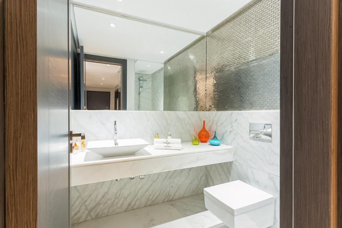 Lux 2br Loft @ Oliver Palm