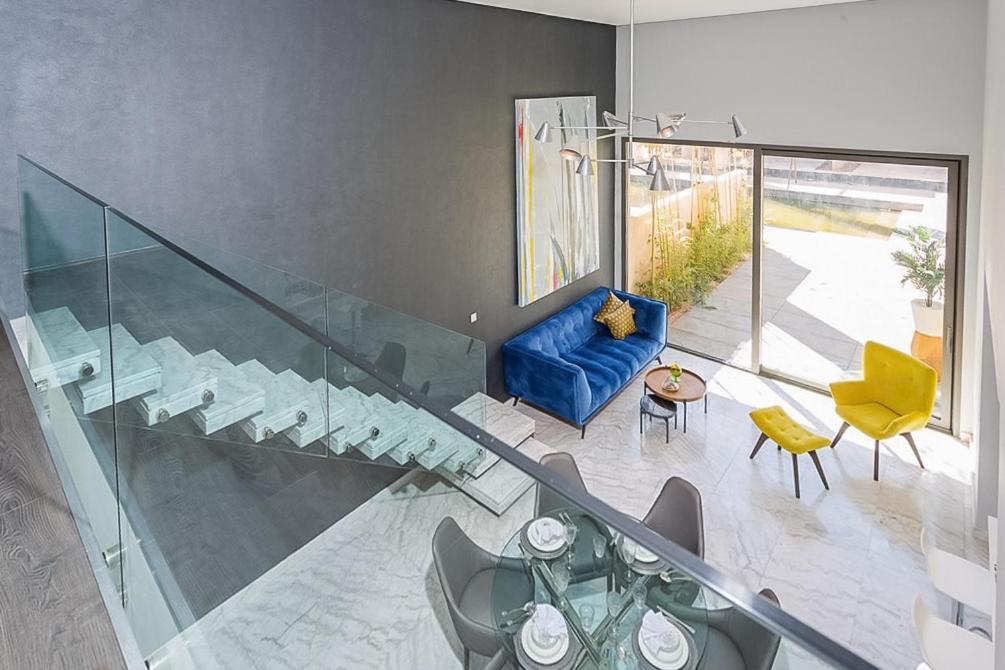 Lux 2br Loft @ Oliver Palm