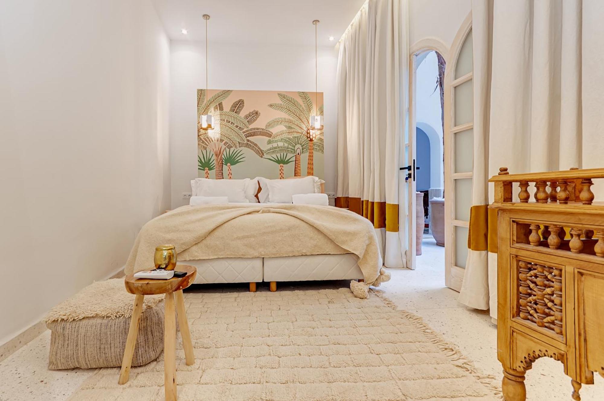 Guest house K-white