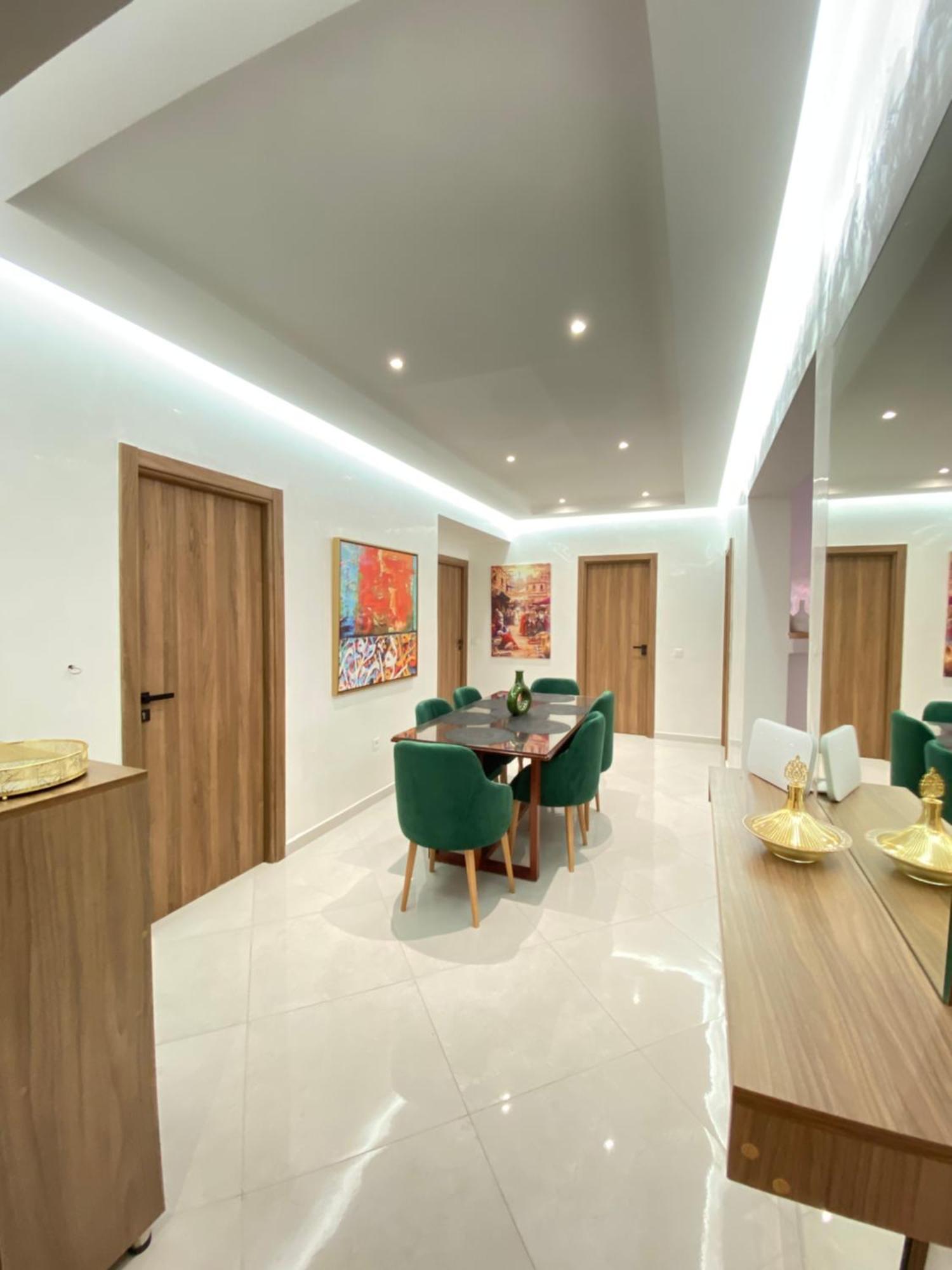 Apartment Superbe Appart Au Coeur De Gueliz, Families Only Marrakesh