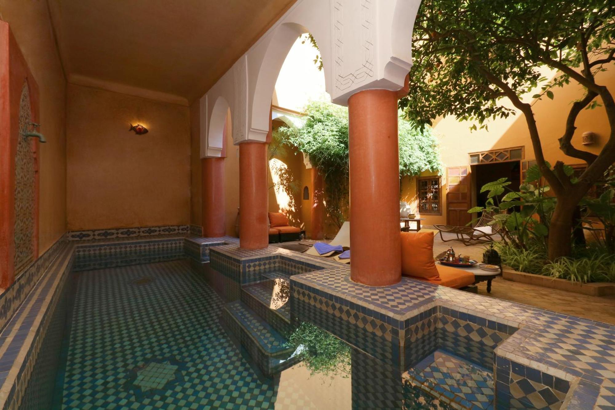 El Borj Bed and breakfast