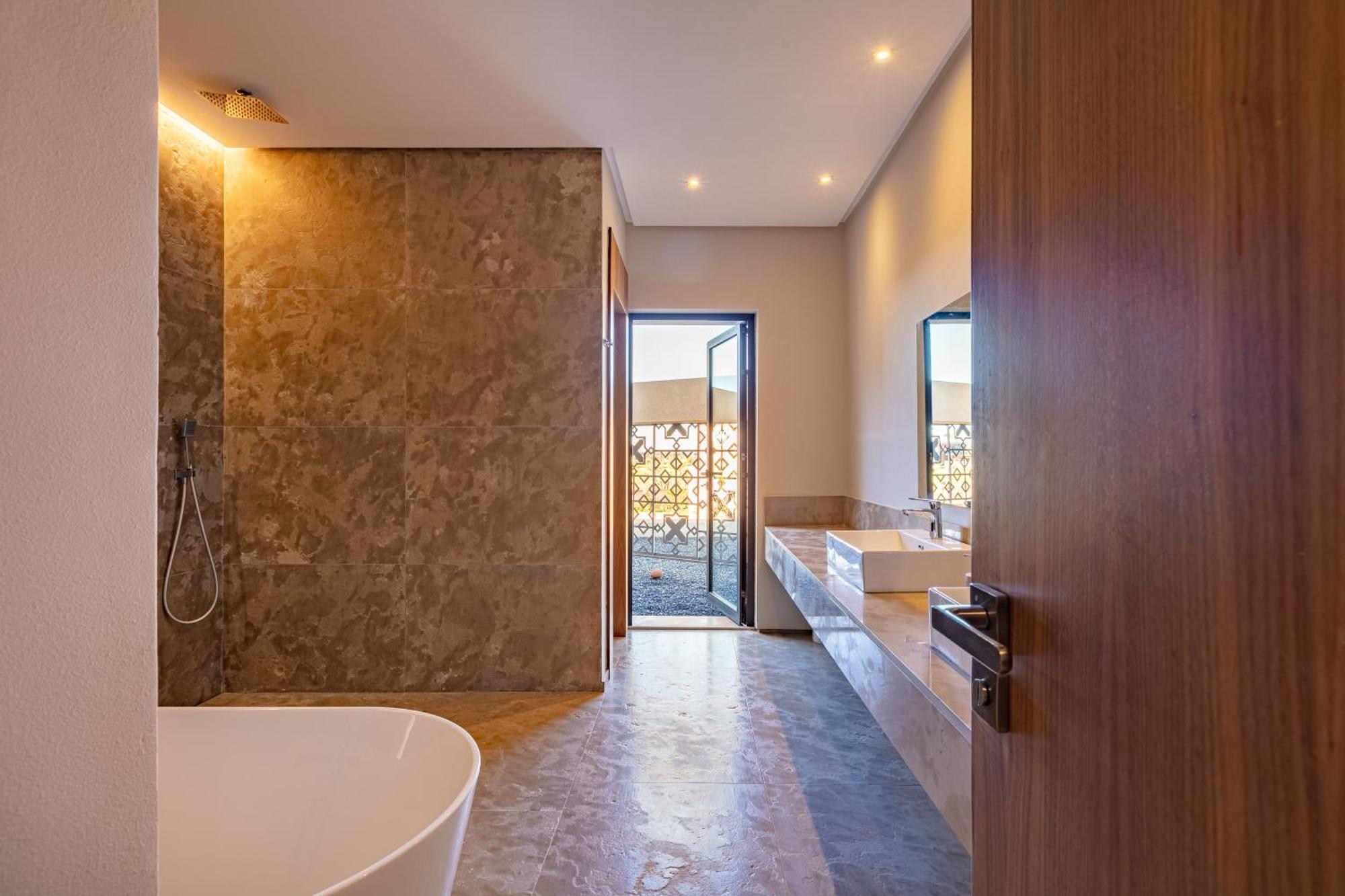 Amelkis, Luxe Front Golf Villa *